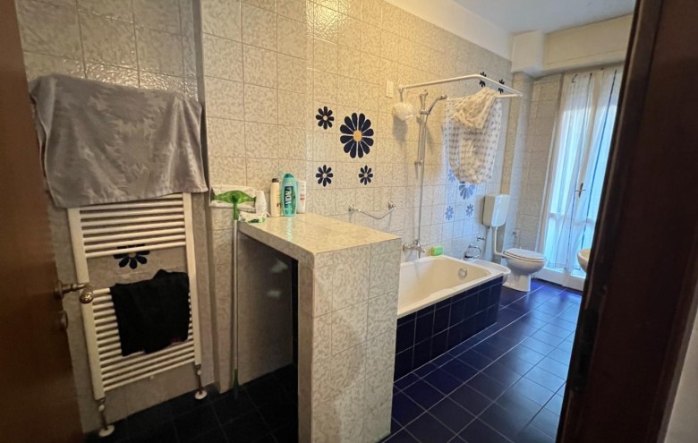 Appartamento in vendita a Massa