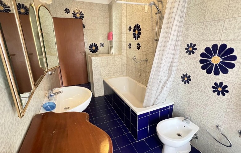 Appartamento in vendita a Massa