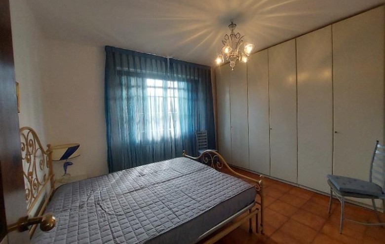 Bifamiliare in vendita a Massa