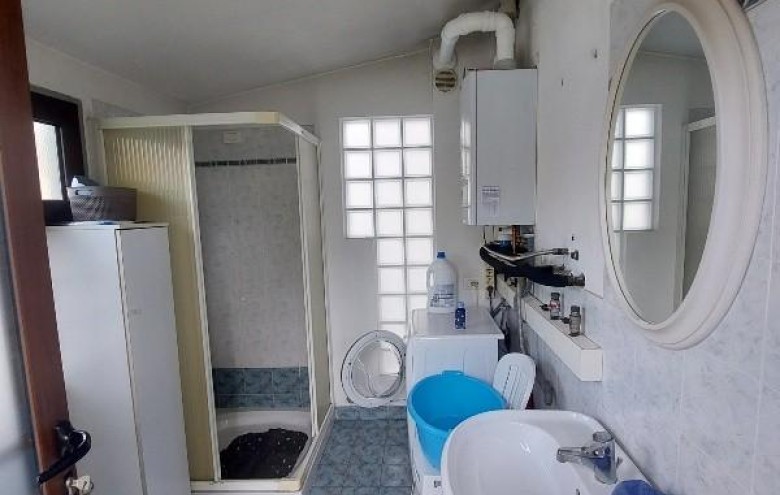 Bifamiliare in vendita a Massa