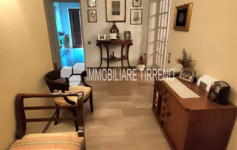 Villa singola in vendita a Massa