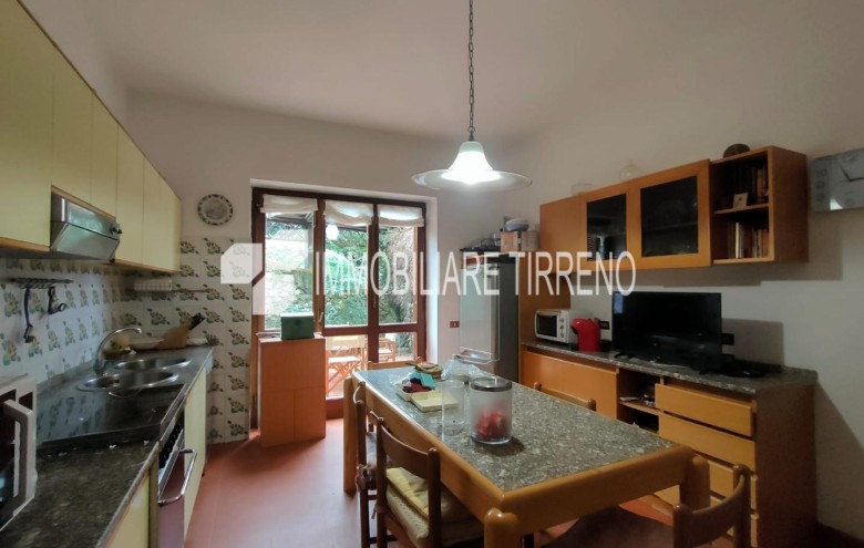 Villa singola in vendita a Massa