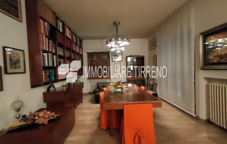 Villa singola in vendita a Massa