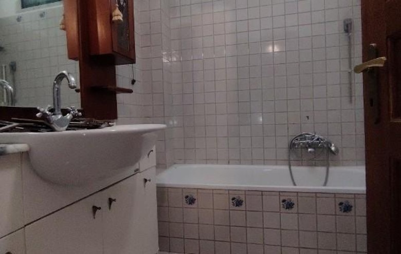 Casa semi indipendente in vendita a Carrara