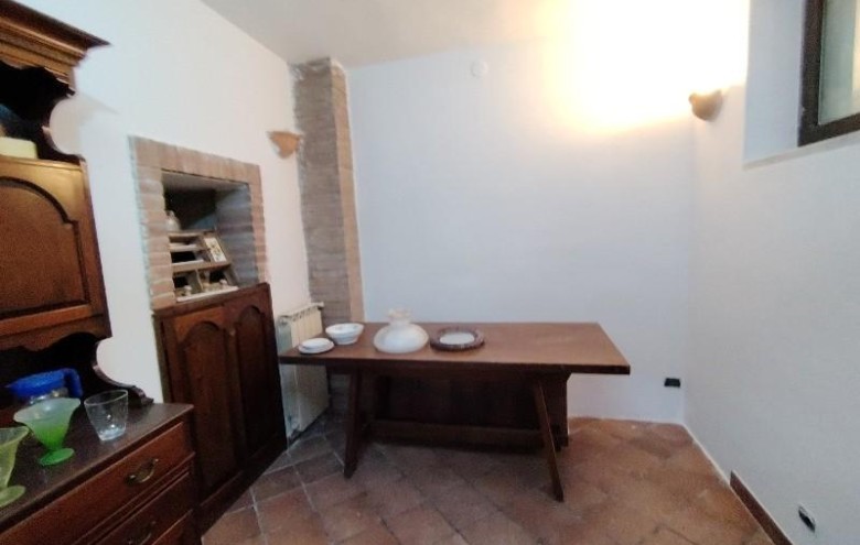 Casa semi indipendente in vendita a Carrara