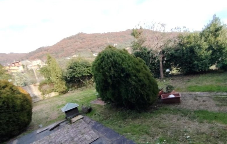 Casa semi indipendente in vendita a Carrara