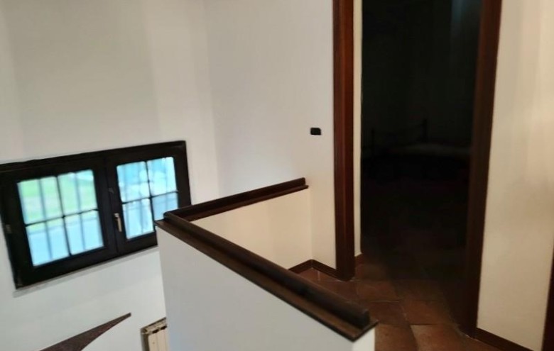 Casa semi indipendente in vendita a Carrara