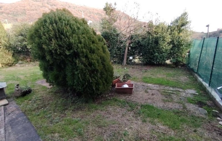 Casa semi indipendente in vendita a Carrara