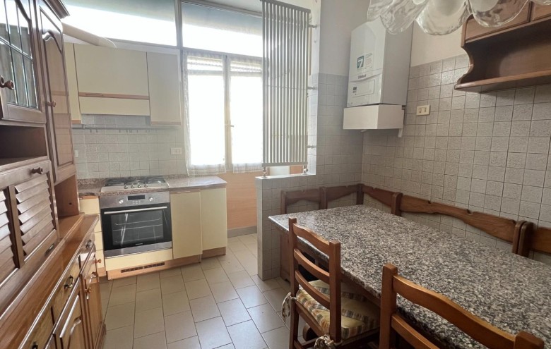 Appartamento in vendita a Carrara