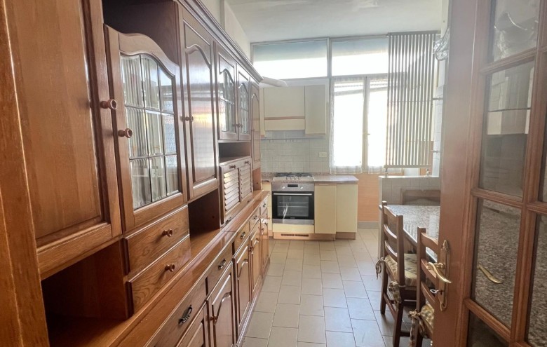 Appartamento in vendita a Carrara