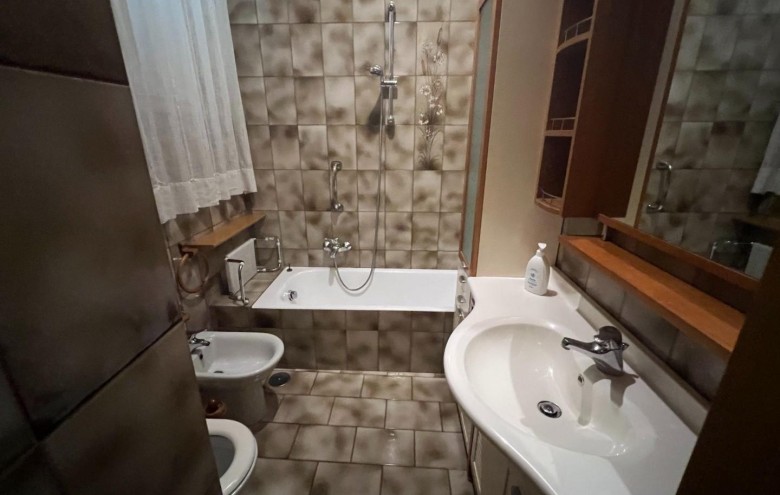 Appartamento in vendita a Carrara