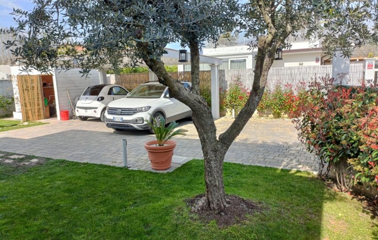 Villa singola in vendita a Massa