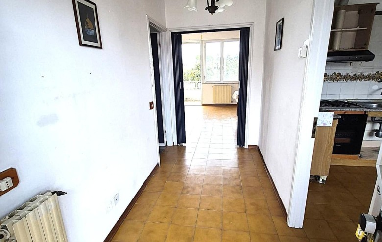 Appartamento in vendita a Massa