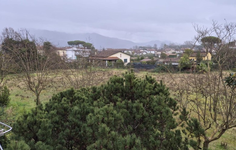 Appartamento in vendita a Massa