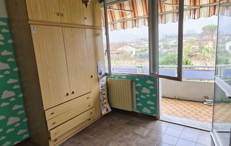 Appartamento in vendita a Massa