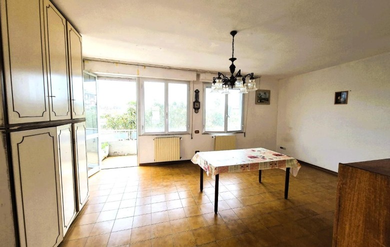 Appartamento in vendita a Massa