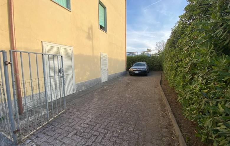 Appartamento in vendita a Massa