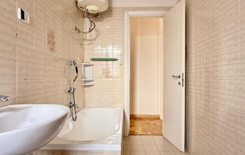 Appartamento in vendita a Massa