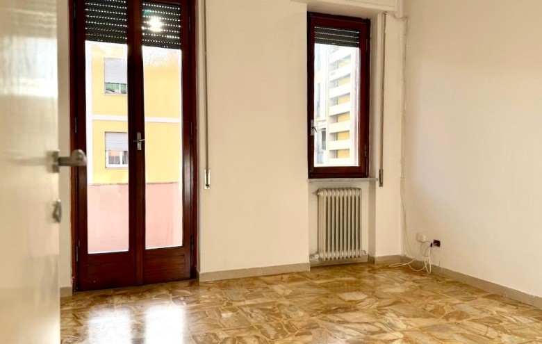 Appartamento in vendita a Massa