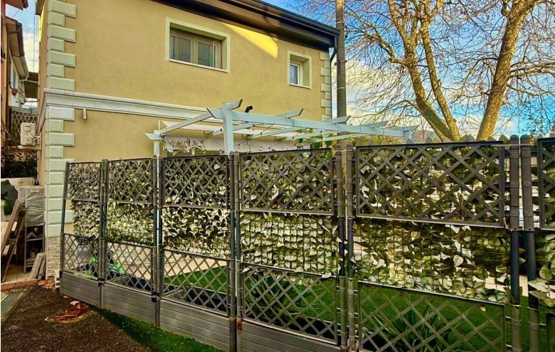 Terratetto in vendita a Massa