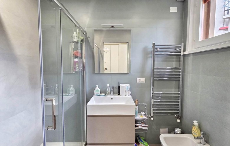 Appartamento in vendita a Massa