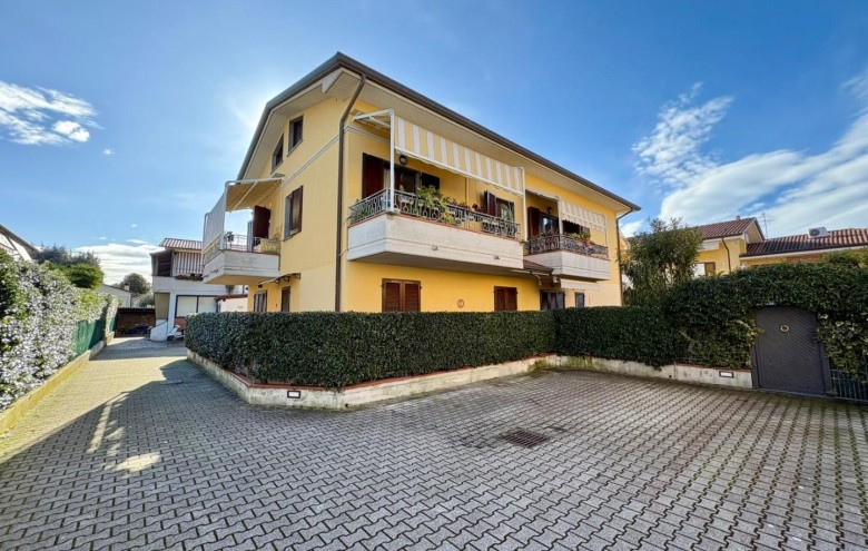 Appartamento in vendita a Massa