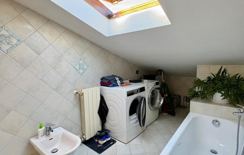 Appartamento in vendita a Massa