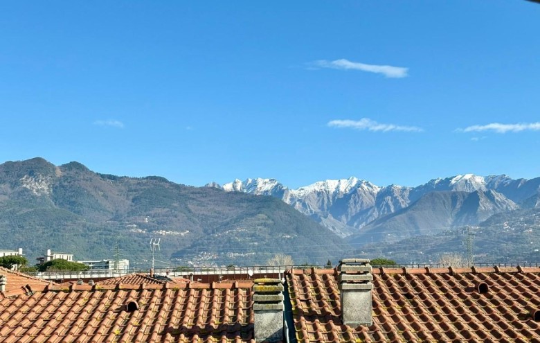 Appartamento in vendita a Massa