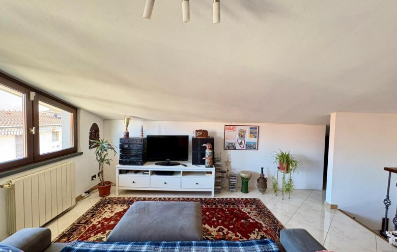 Appartamento in vendita a Massa