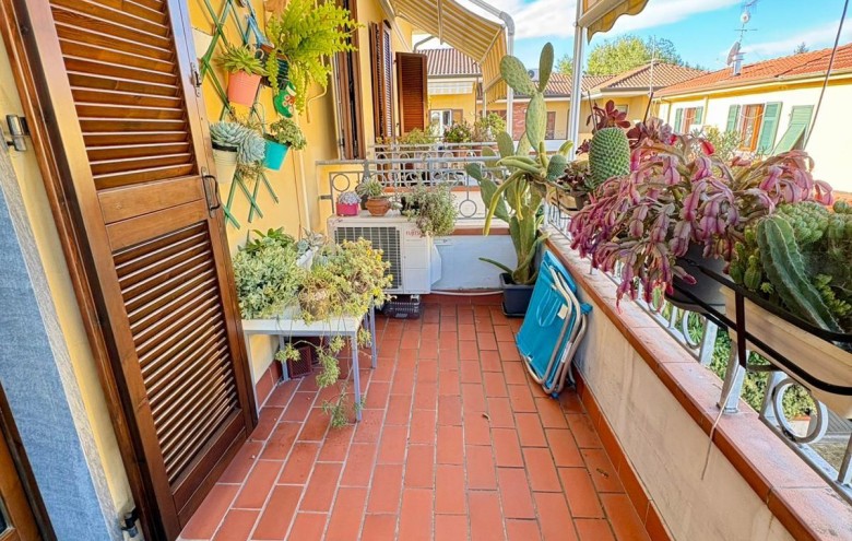 Appartamento in vendita a Massa