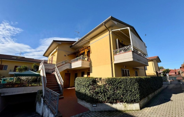 Appartamento in vendita a Massa