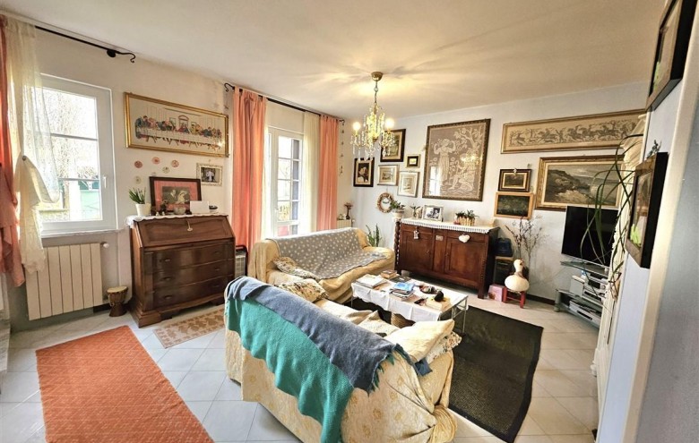 Villa singola in vendita a Massa