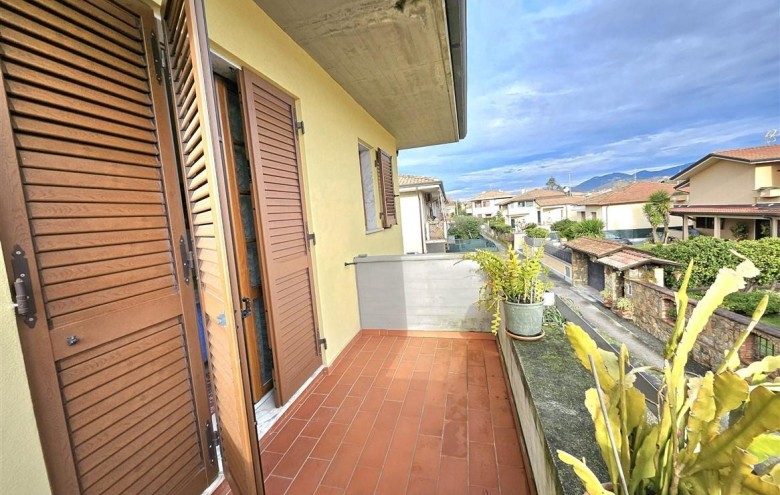 Villa singola in vendita a Massa