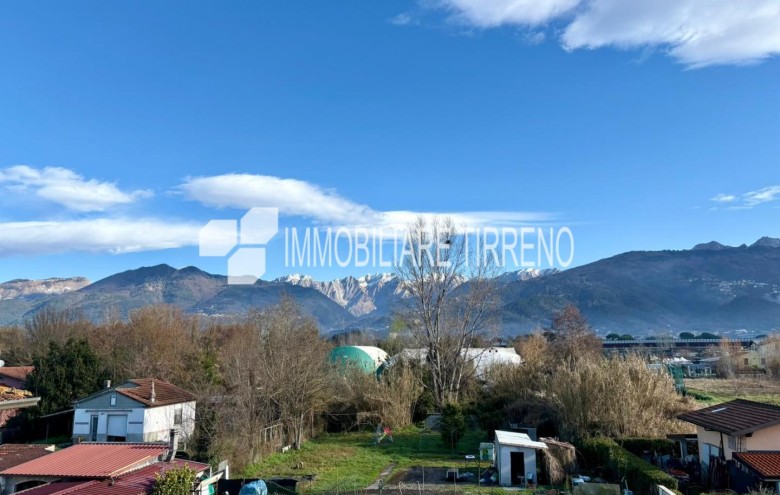 Attico in vendita a Massa