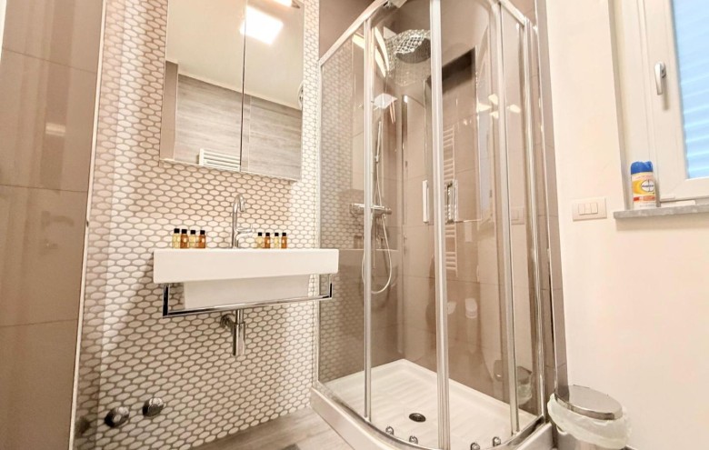 Appartamento in vendita a Montignoso