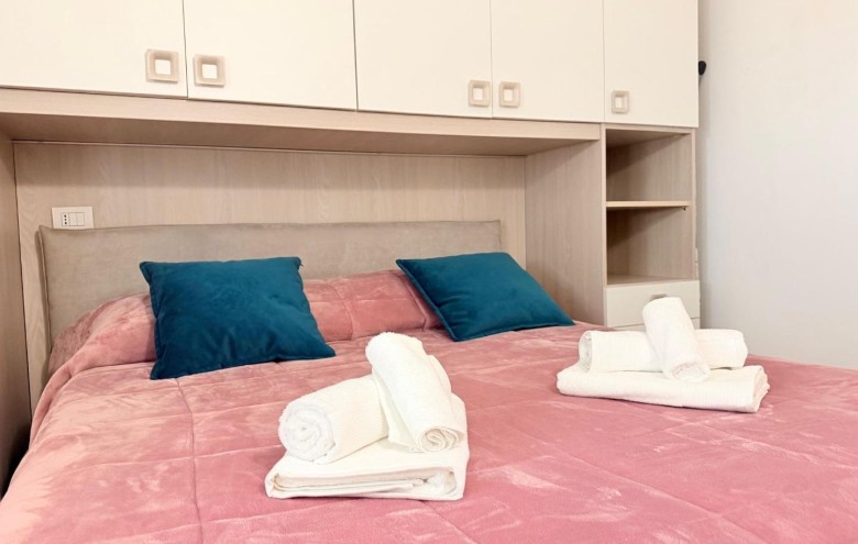 Appartamento in vendita a Montignoso