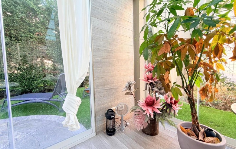 Appartamento in vendita a Montignoso