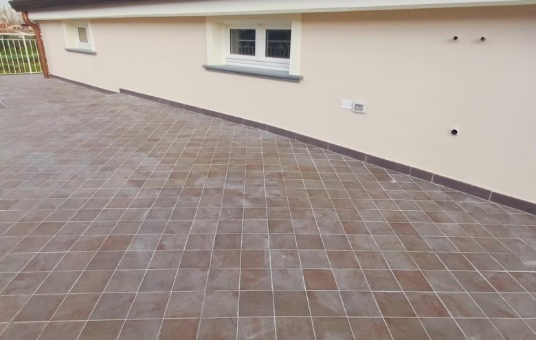 Villa singola in vendita a Massa