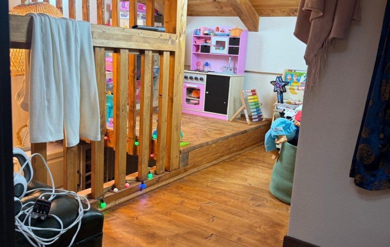 Magazzino in vendita a Massa