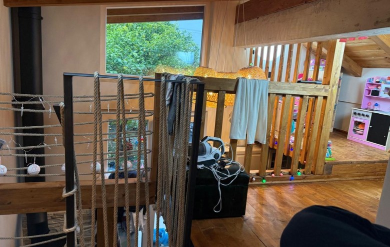 Magazzino in vendita a Massa