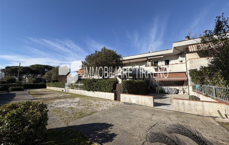 Appartamento in vendita a Massa