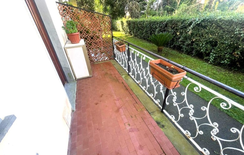 Appartamento in vendita a Massa