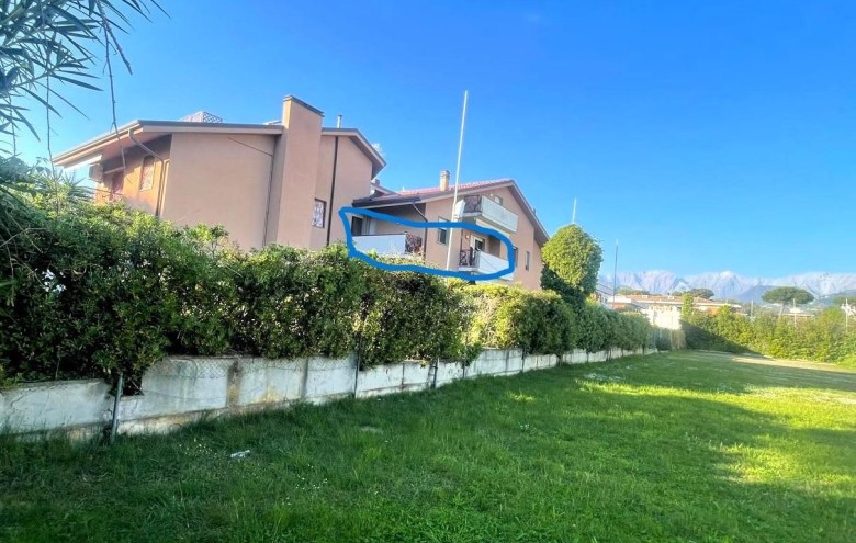 Appartamento in vendita a Massa