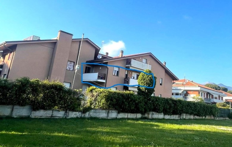 Appartamento in vendita a Massa
