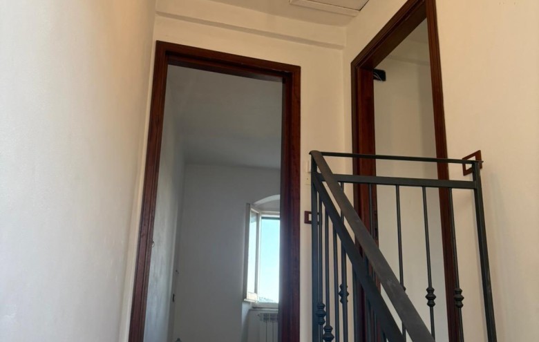 Terratetto in vendita a Massa