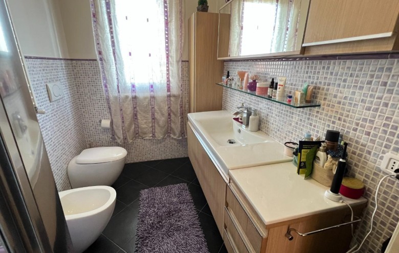 Appartamento in vendita a Massa