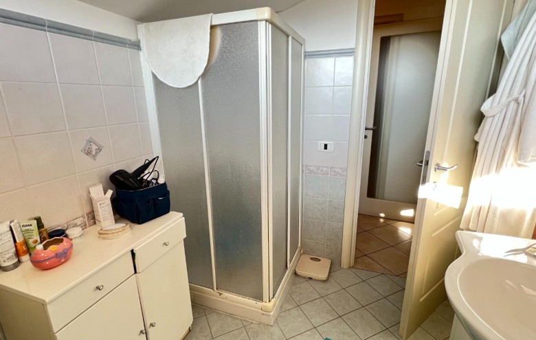 Appartamento in vendita a Massa