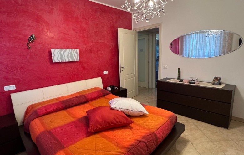 Appartamento in vendita a Massa