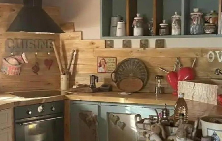 Villa singola in vendita a Montignoso