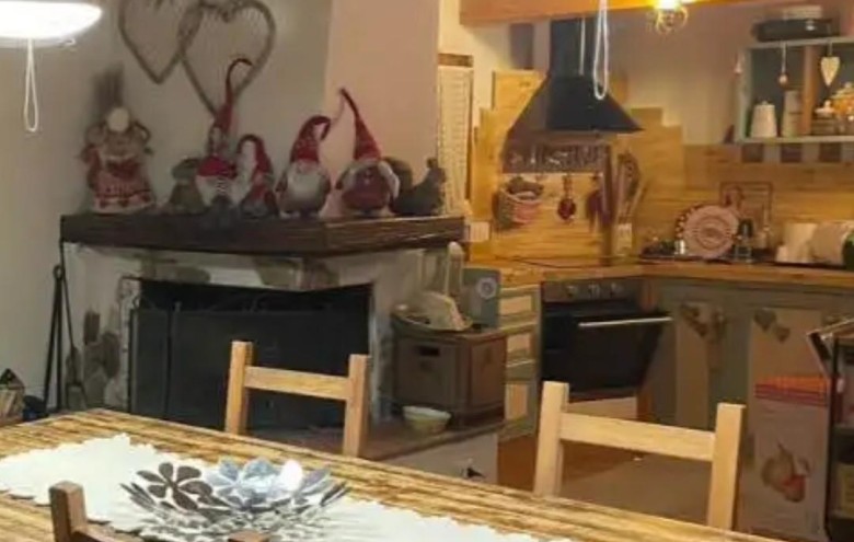 Villa singola in vendita a Montignoso